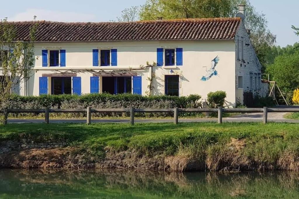Le Logis Du Heron Coulon Exterior foto